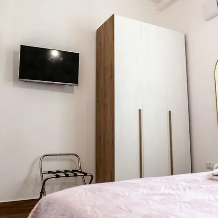 - Cerenea House Appartamento Isola di Liri